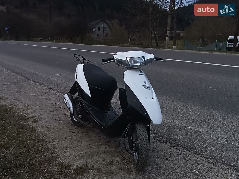 Мопеди Suzuki Lets 2 2005 в Турці