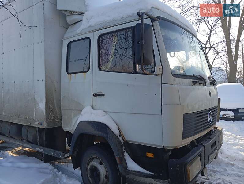 Тентованый Mercedes-Benz LN-Series 1986 в Ивано-Франковске