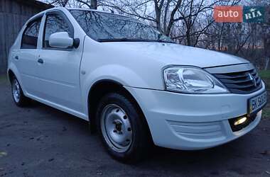 Седан Renault Logan 2011 в Рівному Седан Renault Logan 2011 в Рівному