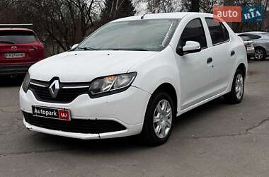 Седан Renault Logan 2015 в Києві