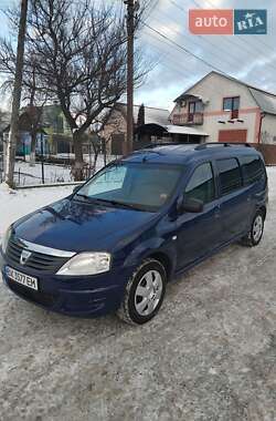 Седан Dacia Logan 2009 в Ізяславі