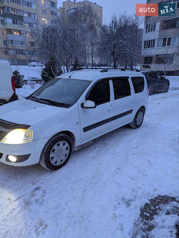Седан Dacia Logan 2010 в Полтаве Седан Dacia Logan 2010 в Полтаве
