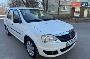 Седан Renault Logan 2010 в Запоріжжі