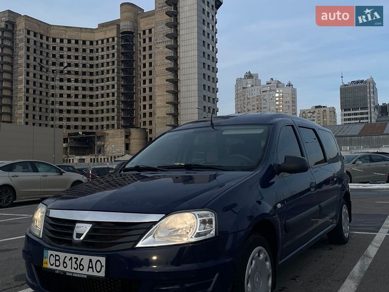 Седан Dacia Logan 2009 в Нежине
