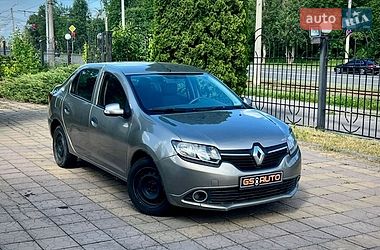 Седан Renault Logan 2013 в Харькове