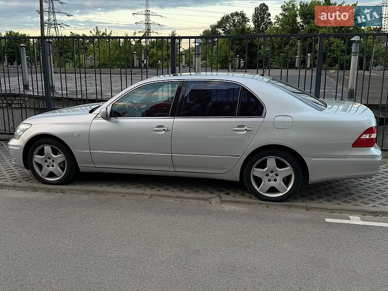 Седан Lexus LS 2004 в Киеве Седан Lexus LS 2004 в Киеве
