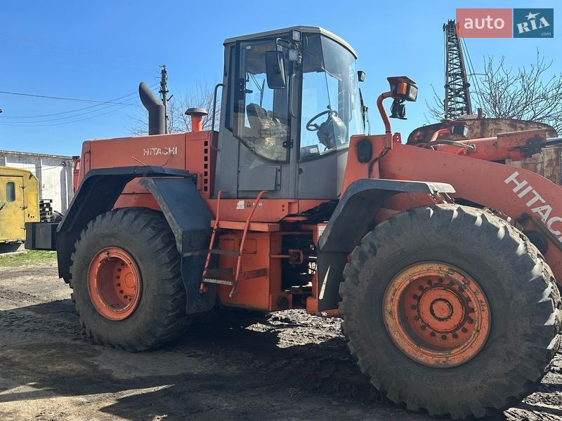 Фронтальный погрузчик Hitachi LX 2005 в Вознесенске
