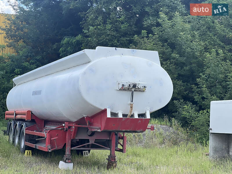 Цистерна полуприцеп Merceron М 343RDP0 1997 в Виннице