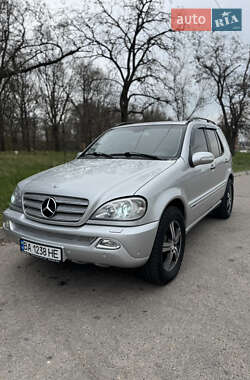 Позашляховик / Кросовер Mercedes-Benz M-Class 2002 в Кропивницькому