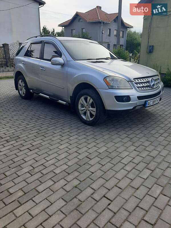 Внедорожник / Кроссовер Mercedes-Benz M-Class 2007 в Нововолынске Внедорожник / Кроссовер Mercedes-Benz M-Class 2007 в Нововолынске