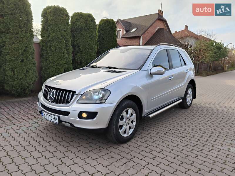 Внедорожник / Кроссовер Mercedes-Benz M-Class 2006 в Черновцах