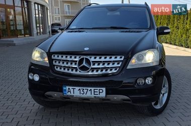 Позашляховик / Кросовер Mercedes-Benz M-Class 2005 в Чернівцях Позашляховик / Кросовер Mercedes-Benz M-Class 2005 в Чернівцях