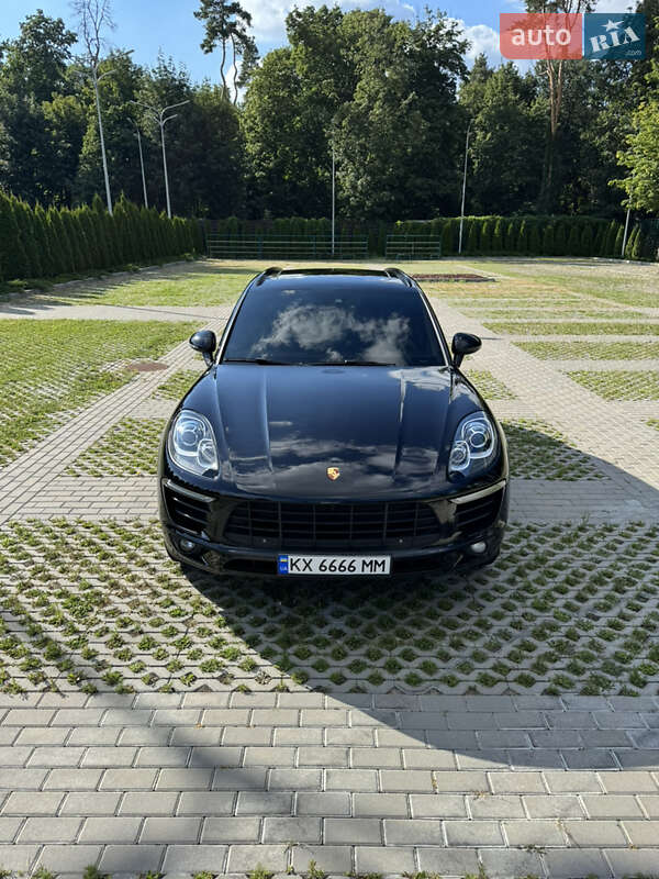 Внедорожник / Кроссовер Porsche Macan 2018 в Харькове