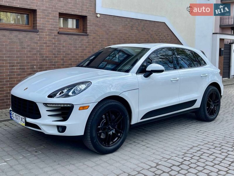 Позашляховик / Кросовер Porsche Macan 2016 в Львові