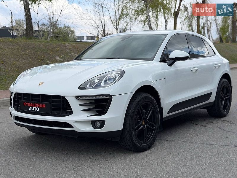 Позашляховик / Кросовер Porsche Macan 2016 в Києві