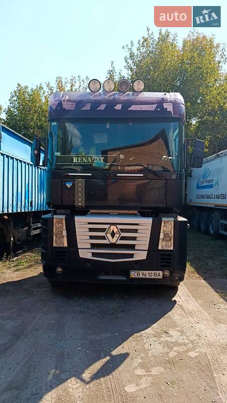 Тягач Renault Magnum 2006 в Варве Тягач Renault Magnum 2006 в Варве