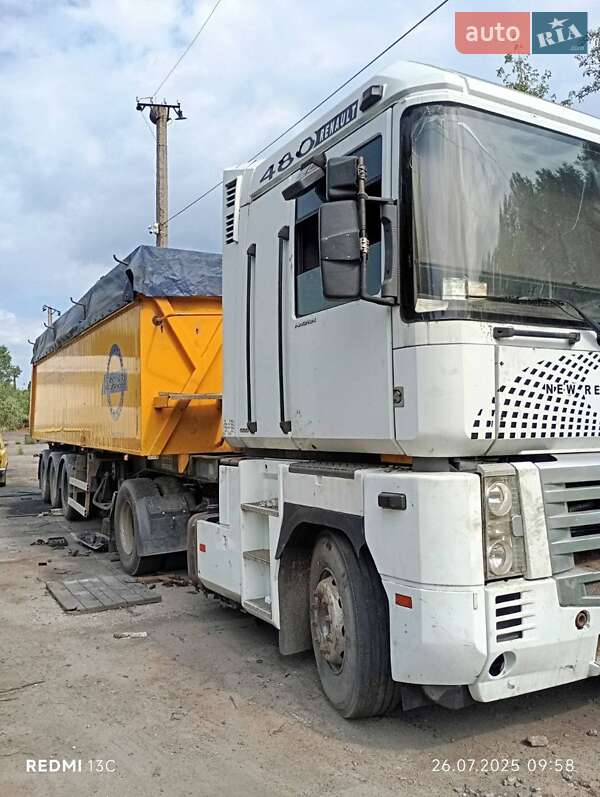 Самосвал Renault Magnum 2004 в Черкассах