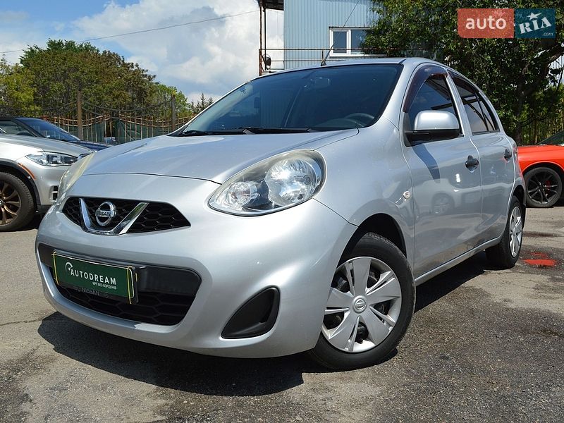 Хэтчбек Nissan March 2013 в Одессе Хэтчбек Nissan March 2013 в Одессе