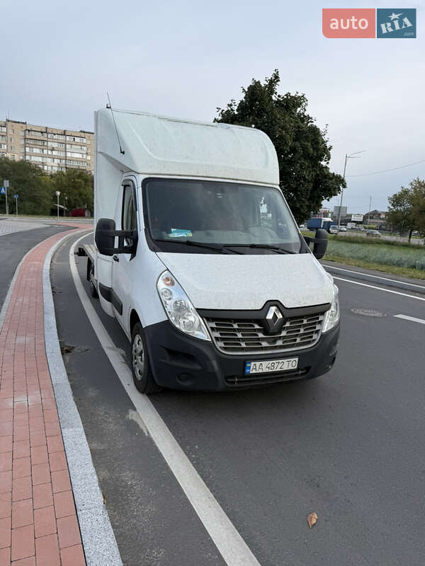 Эвакуатор Renault Master 2015 в Киеве