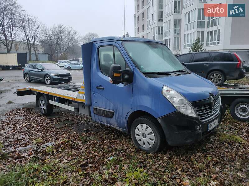 Автовоз Renault Master 2015 в Ровно