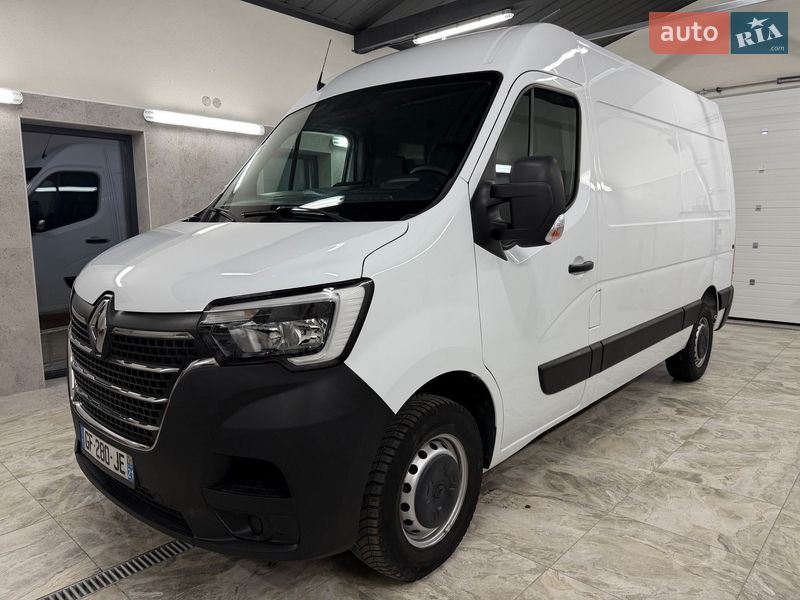 Грузовой фургон Renault Master 2022 в Полтаве