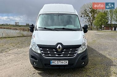 Грузовой фургон Renault Master 2015 в Старой Выжевке