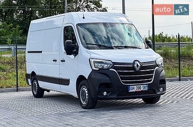 Вантажний фургон Renault Master 2022 в Рівному