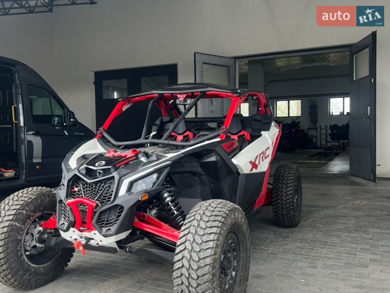 Квадроцикл  утилитарный BRP Maverick X3 2025 в Луцке