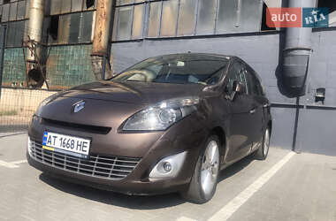 Минивэн Renault Megane Scenic 2010 в Ивано-Франковске