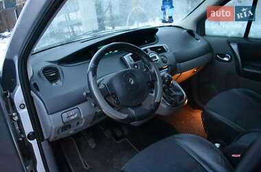 Минивэн Renault Megane Scenic 2005 в Смеле