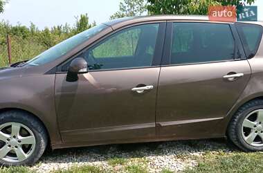 Минивэн Renault Megane Scenic 2010 в Ивано-Франковске