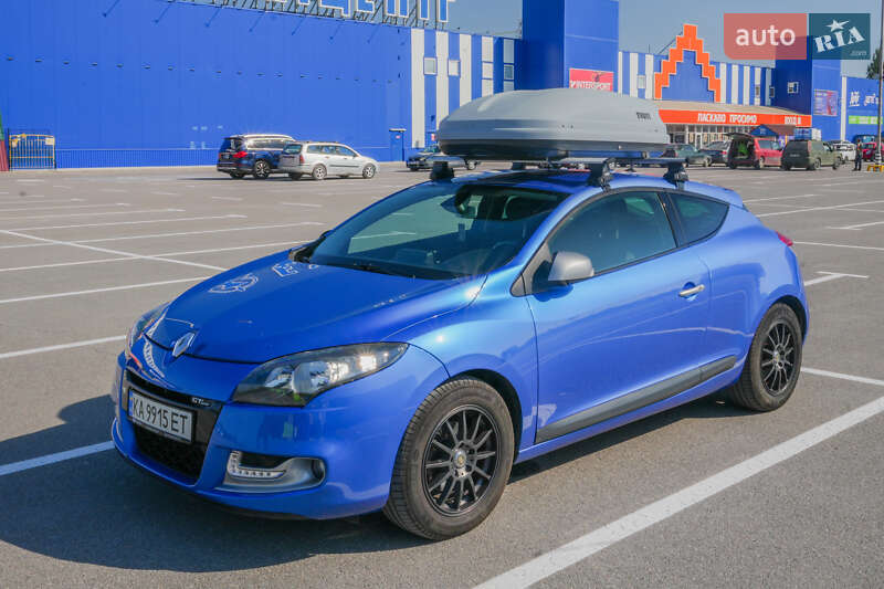 Купе Renault Megane 2010 в Киеве