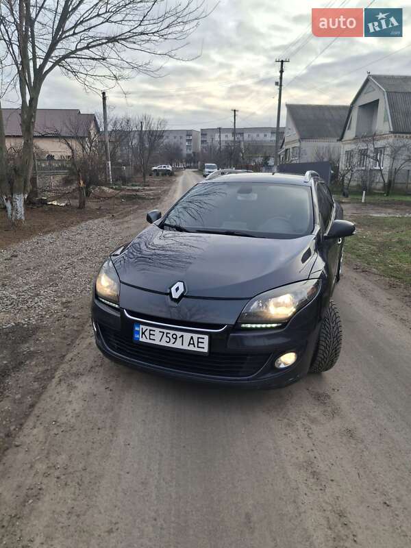 Універсал Renault Megane 2013 в Дніпрі