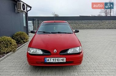 Хэтчбек Renault Megane 1998 в Залещиках