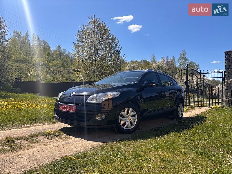 Универсал Renault Megane 2013 в Надворной
