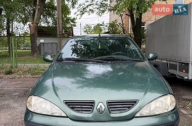Седан Renault Megane 2002 в Києві