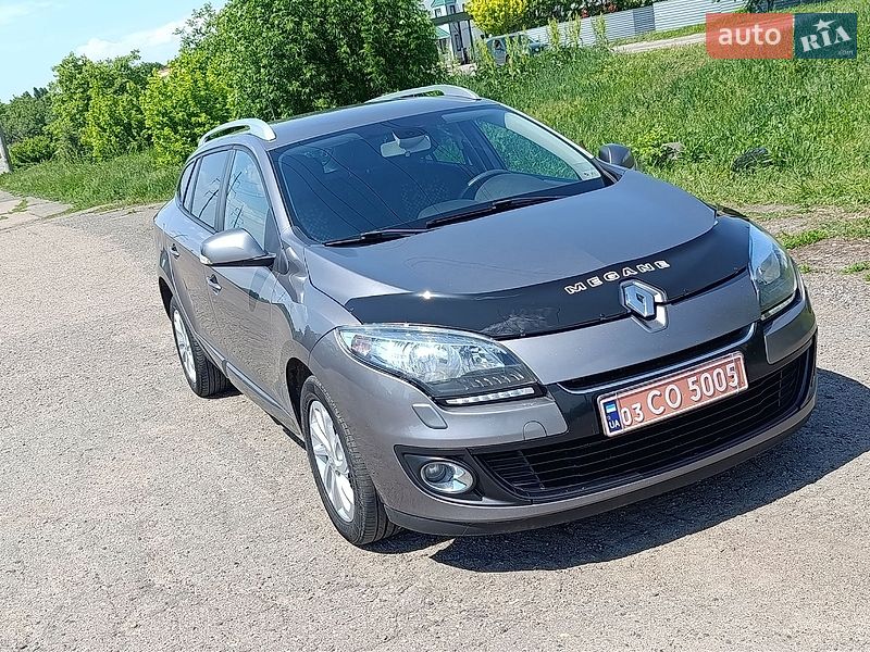 Универсал Renault Megane 2012 в Новых Санжарах