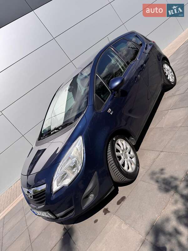 Мікровен Opel Meriva 2012 в Луцьку
