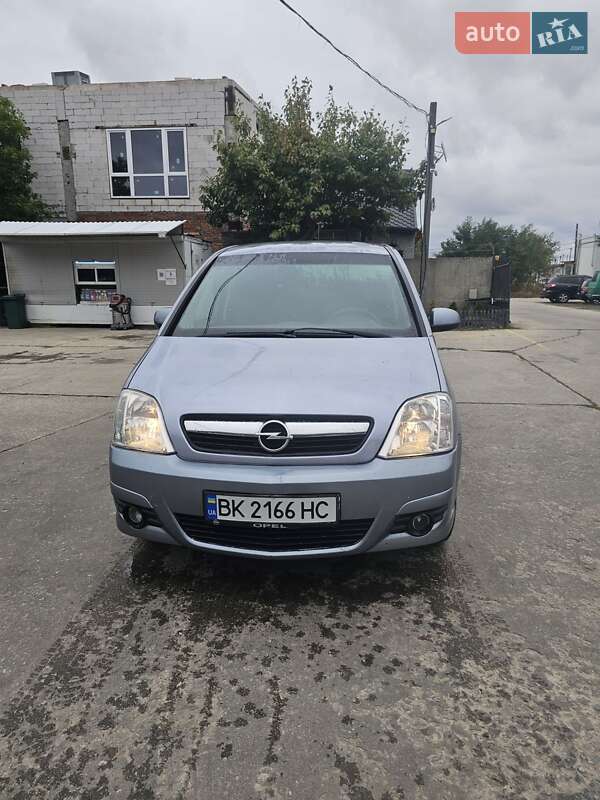 Микровэн Opel Meriva 2006 в Вараше Микровэн Opel Meriva 2006 в Вараше