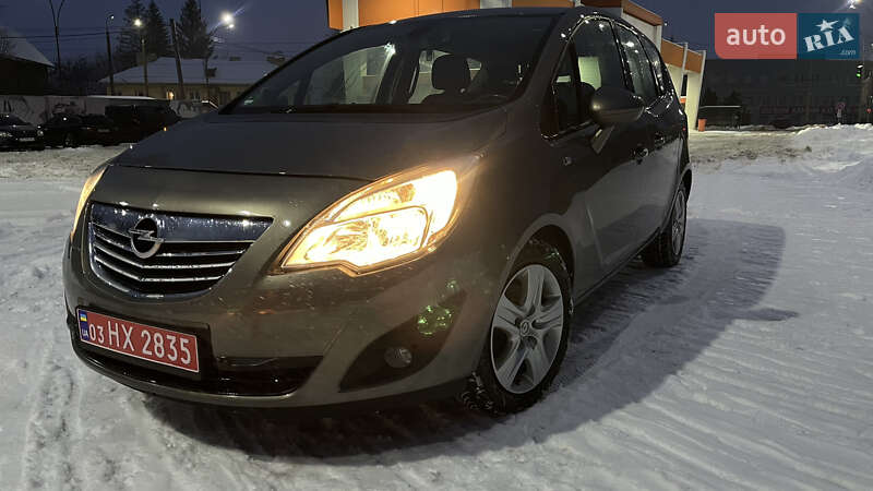 Микровэн Opel Meriva 2013 в Черновцах