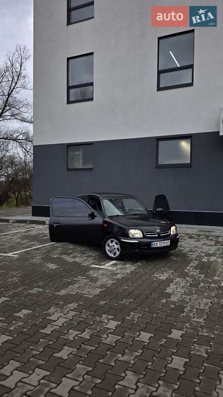 Хэтчбек Nissan Micra 2002 в Хмельницком