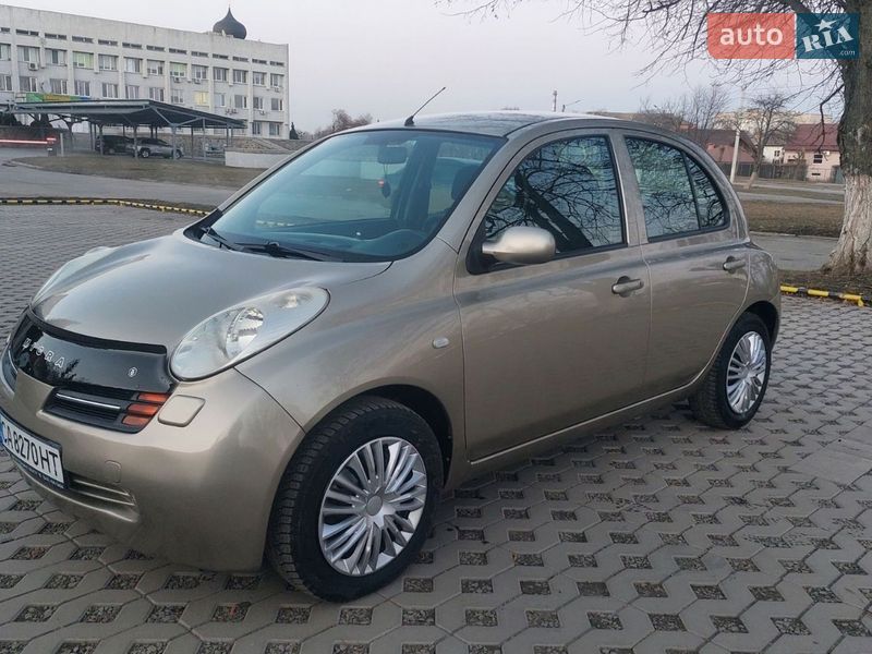 Хэтчбек Nissan Micra 2004 в Умани
