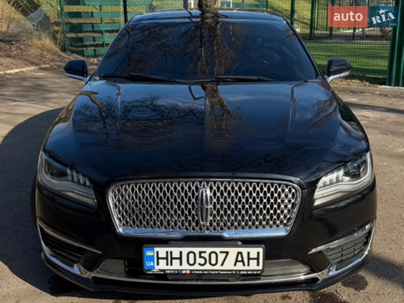 Седан Lincoln MKZ 2019 в Одессе