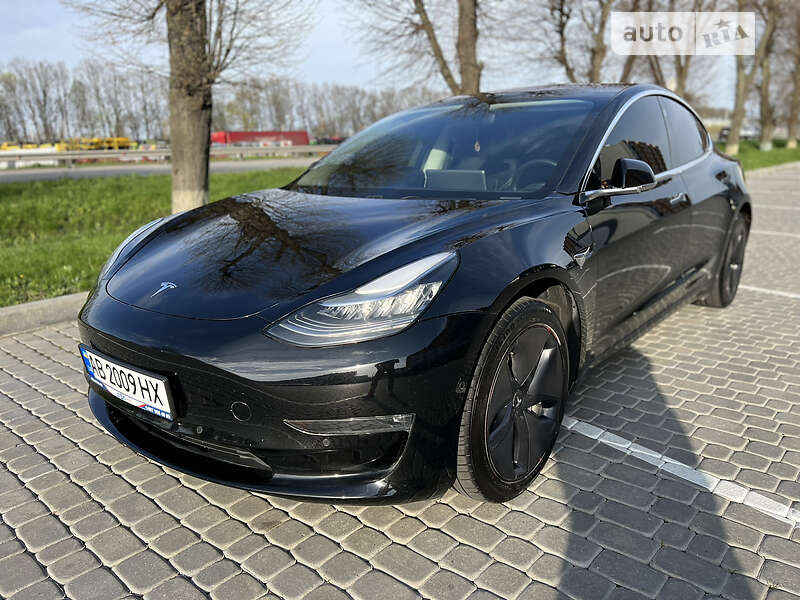 Седан Tesla Model 3 2019 в Виннице Седан Tesla Model 3 2019 в Виннице