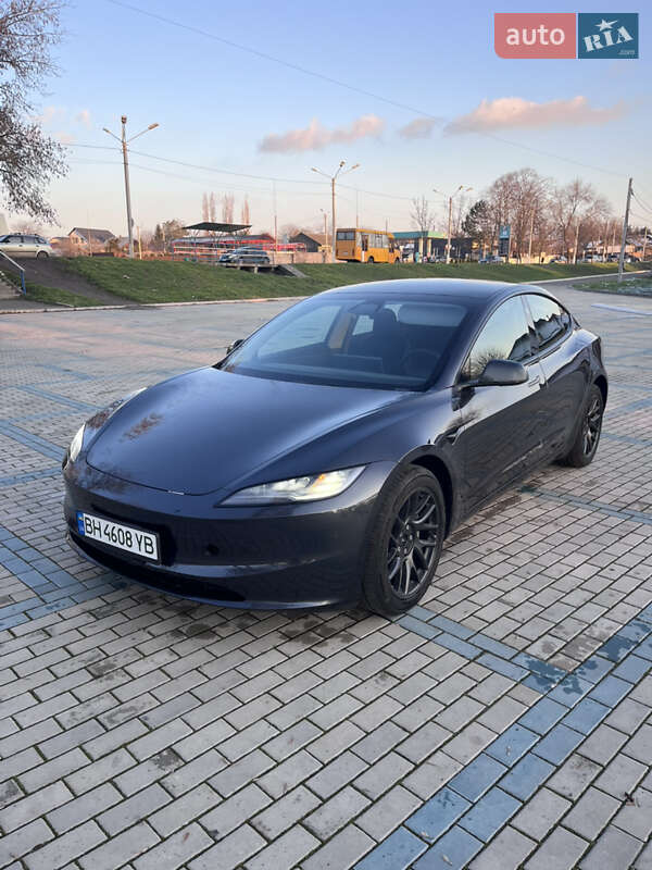 Седан Tesla Model 3 2024 в Виннице Седан Tesla Model 3 2024 в Виннице