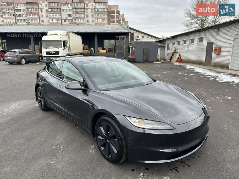 Седан Tesla Model 3 2024 в Днепре Седан Tesla Model 3 2024 в Днепре