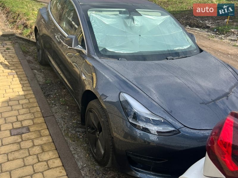 Седан Tesla Model 3 2018 в Львові Седан Tesla Model 3 2018 в Львові