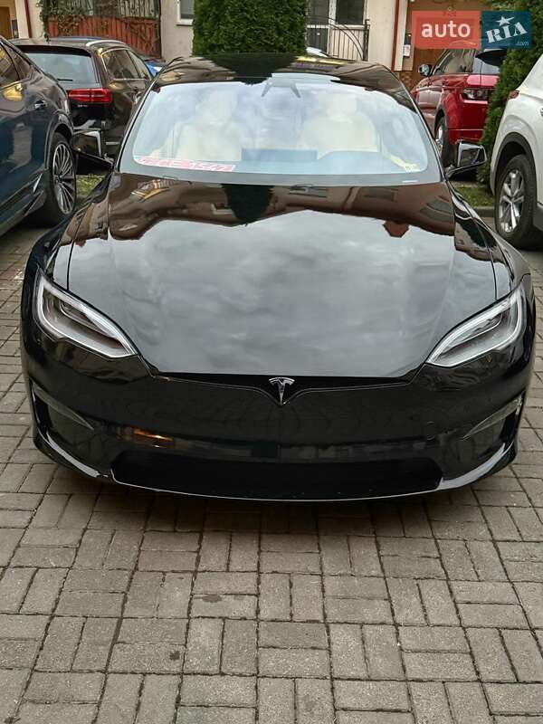 Лифтбек Tesla Model S 2022 в Ужгороде Лифтбек Tesla Model S 2022 в Ужгороде