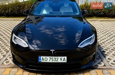 Лифтбек Tesla Model S 2021 в Ужгороде