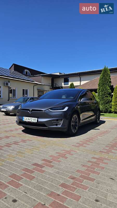 Внедорожник / Кроссовер Tesla Model X 2018 в Черкассах